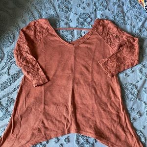 Laced rust shirt